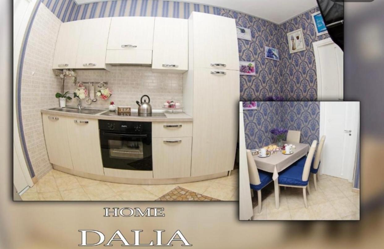 나폴리 Casa Dalia 아파트 외부 사진
