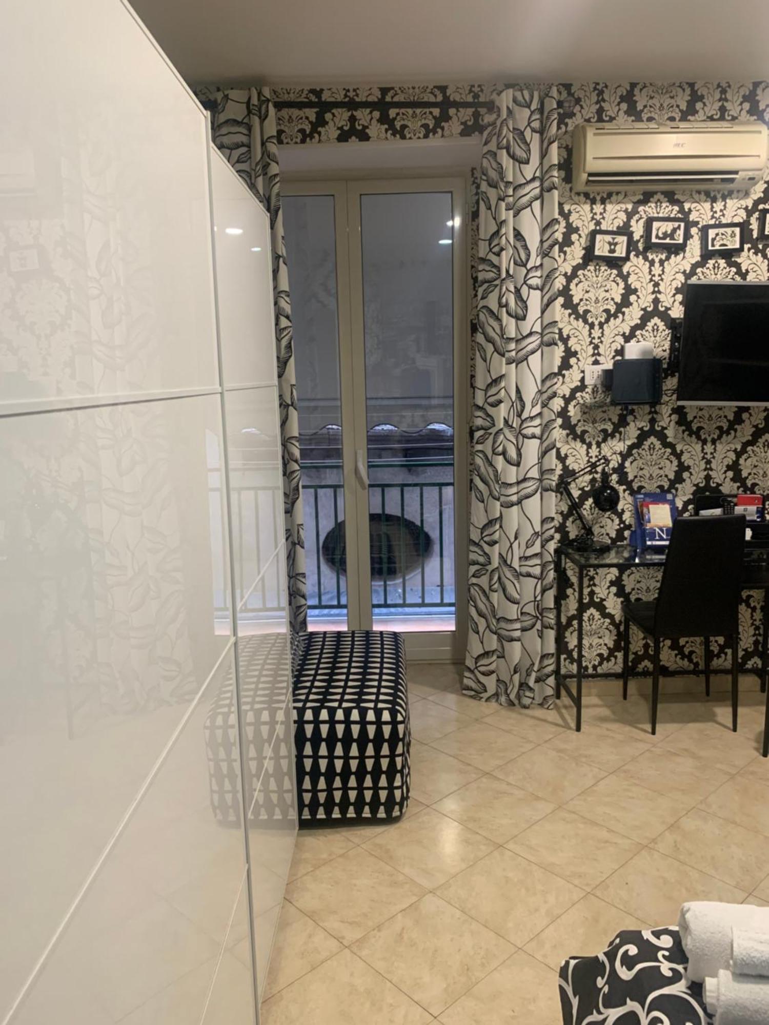 나폴리 Casa Dalia 아파트 외부 사진